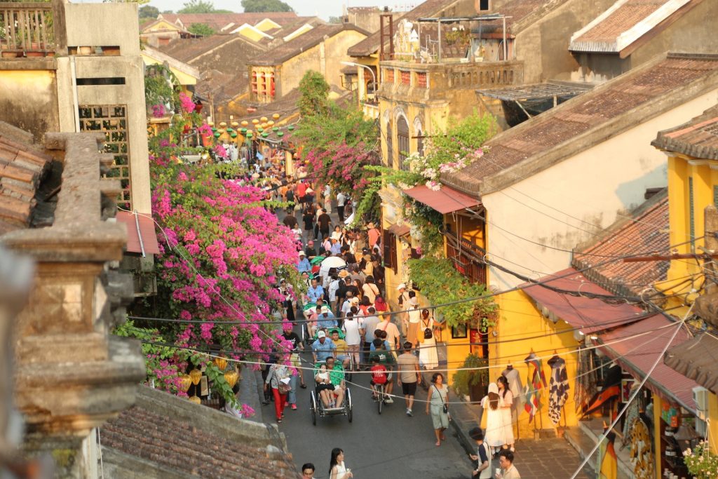 Detailed itinerary for spending three days exploring Hoi An's historic and cultural sites