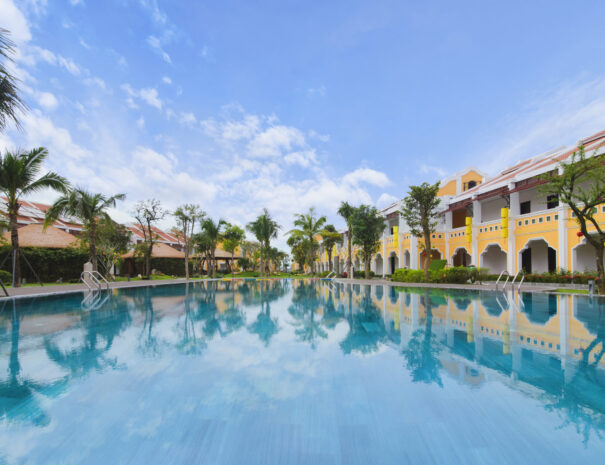 Một góc Hội An Memories Resort & Spa với không gian nghệ thuật và dịch vụ spa cao cấp