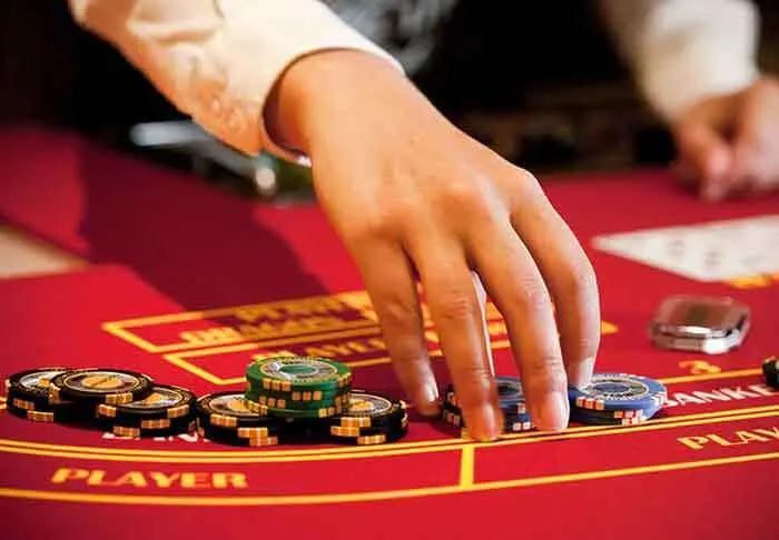 Luật chơi baccarat - Quy tắc cơ bản và cách chơi trò baccara