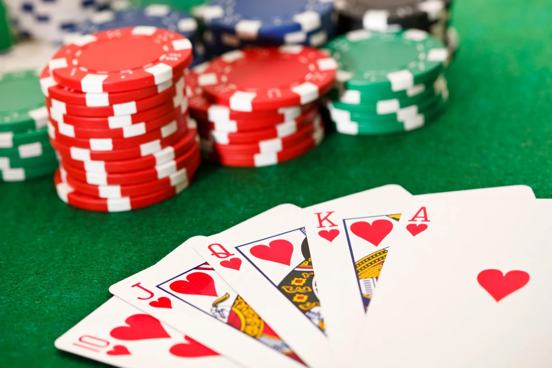 trò chơi casino thú vị với các trò chơi đánh bài và máy đánh bạc hấp dẫn