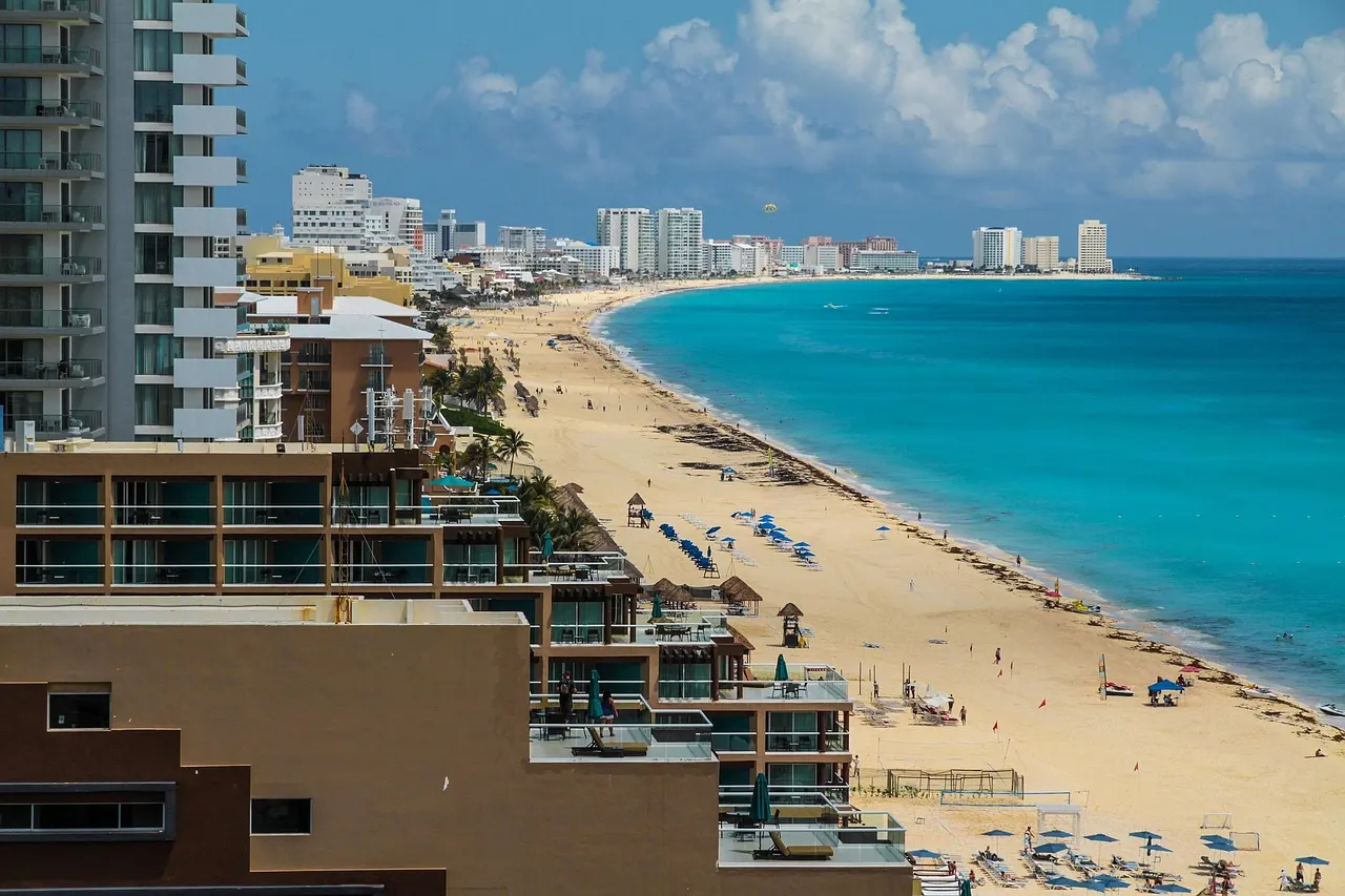 Top 10 Khách Sạn Hội An View Biển: Tận Hưởng Cảnh Đẹp Từ Cửa Sổ Phòng Bạn