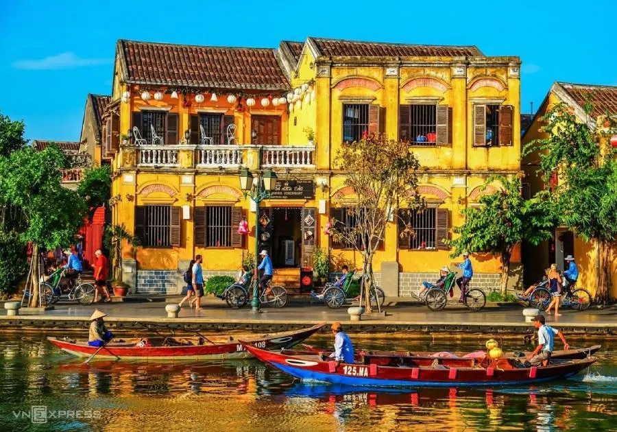 Exploring Hoi An in February: A charming glimpse of the ancient town with cool weather, peaceful streets, and vibrant cultural experiences.