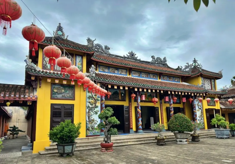 Hoi An Pagoda, a historical and cultural landmark in the ancient town of Hoi An, Vietnam, known for its unique architecture and peaceful atmosphere.