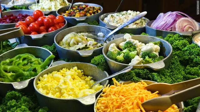 Review buffet sáng tại Hoiana với đa dạng món ăn Á – Âu, không gian sang trọng và chất lượng phục vụ đẳng cấp.